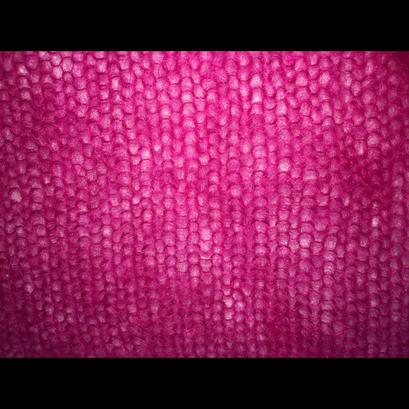 Charlie & Robin Bright Pink Long, Airy Sweater - Picture 9 of 9